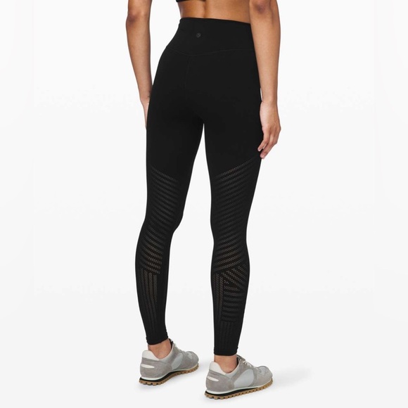 Lululemon Reveal Tight *Mesh Stripes SZ 8 - Picture 9 of 10